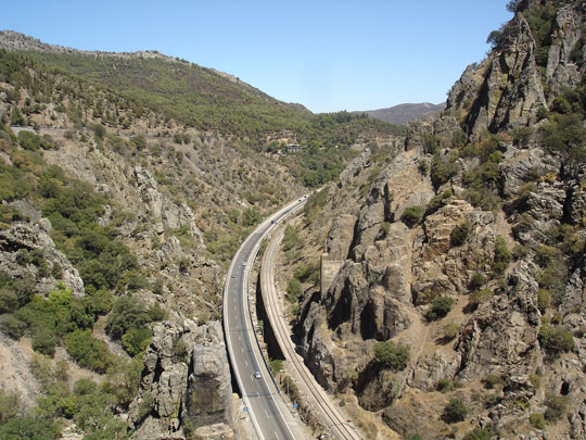 Dual Carriageway A-4, the “Autovía del Sur” New Roadway Through Despeñaperros