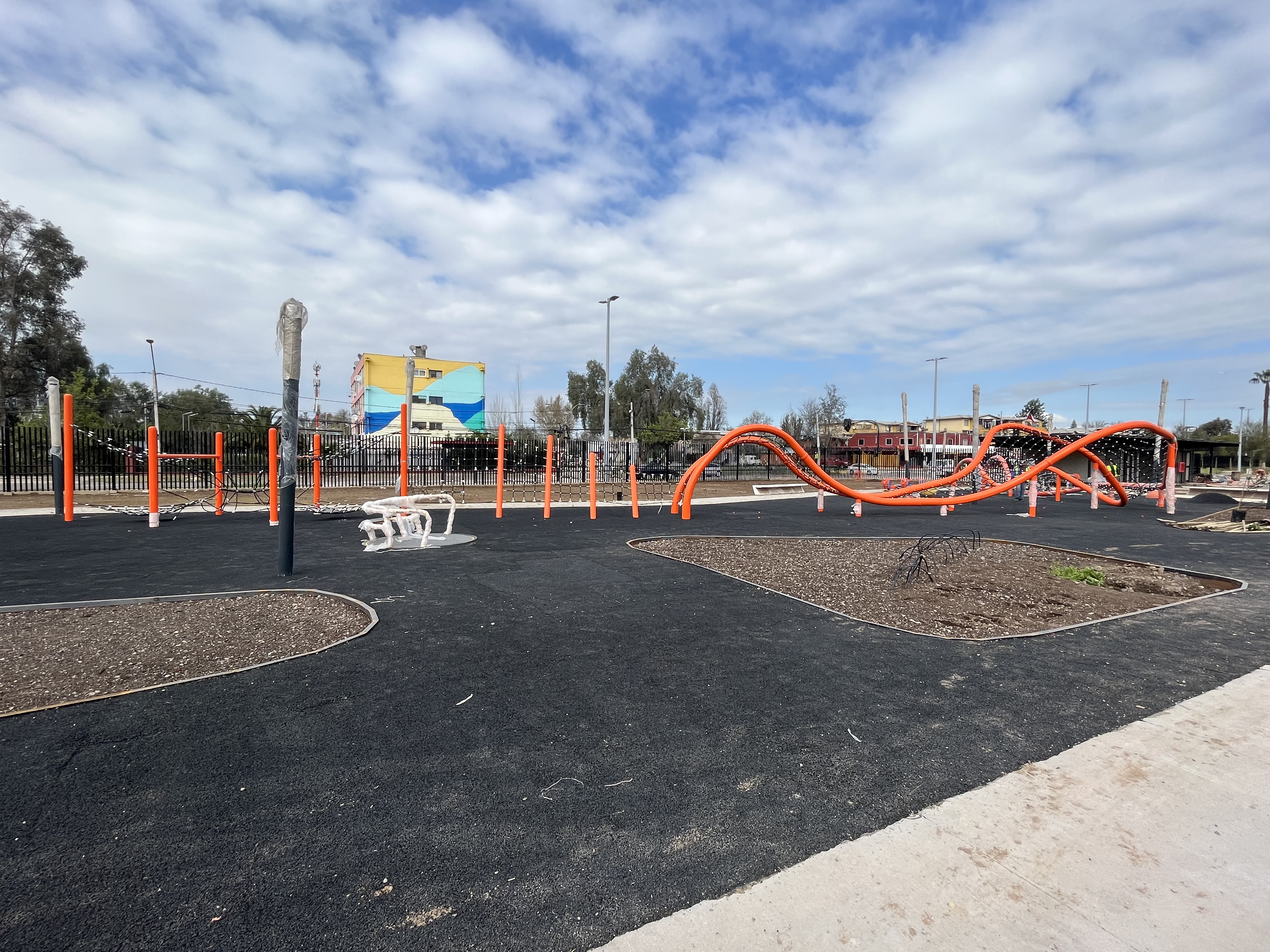 Parque Mapocho Río - parque de juegos niños y niñas