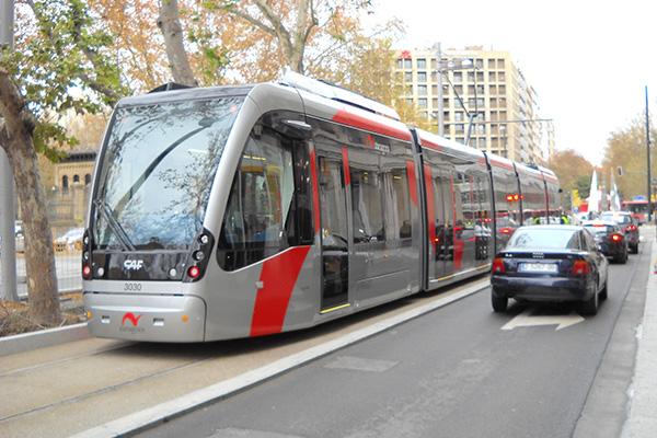 The Zaragoza Tram, finalist in four categories of the Global Light Rail Awards