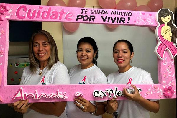 FCC Construcción América desarrolla una campaña de sensibilización y prevención del cáncer de mama y próstata