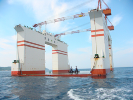 FCC Construcción adquiere un nuevo dique flotante