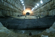 The Minister for Development visits the new suburban station in Sol