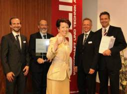 ALPINE obtiene el galardón SOLID BAUTECH 2011