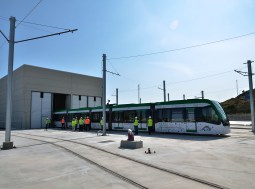 Llega a las cocheras del Metro de Málaga el primer convoy