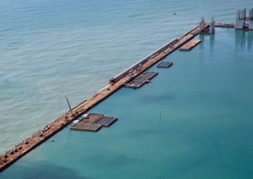 The last caisson of the seawall works at the Port of Acu in Brazil is anchored