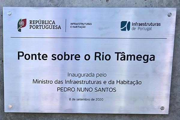 RRC pone en servicio el puente sobre el rio Tamega (Portugal)