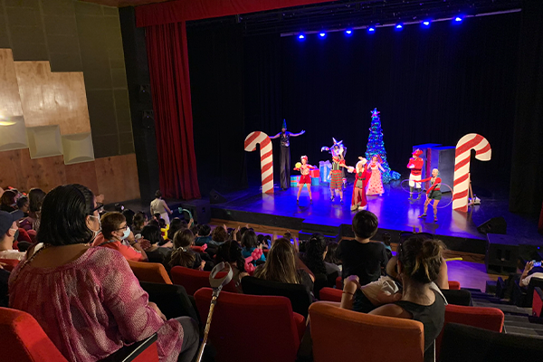 FCC Construcción Chile celebrated Christmas with different communities related to families close to the Mapocho Río Park project environment